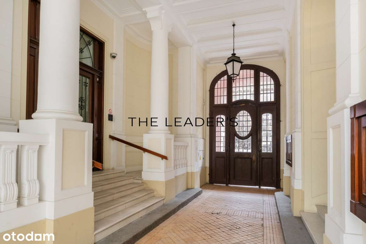 Dwupoziomowy apartament w ścisłym centrum - Pełny obrazek: 2/17