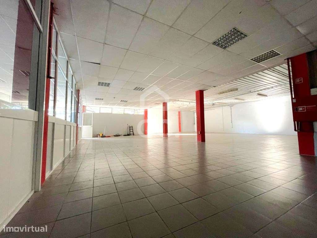 Armazém para venda em Calendário, Vila Nova de Famalicão - Grande imagem: 5/25