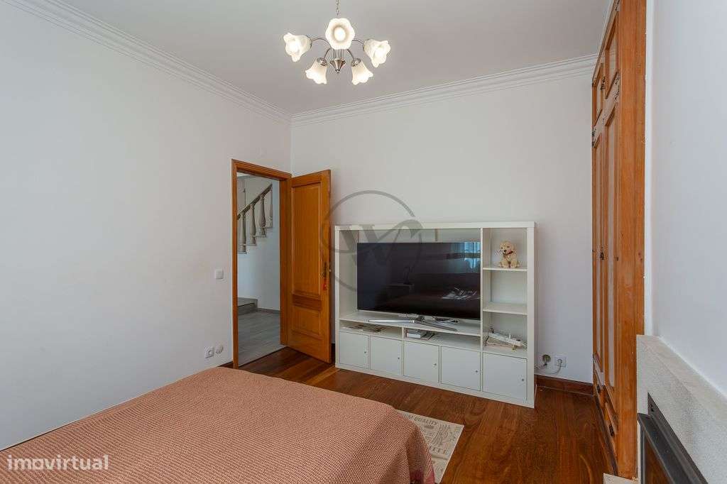 Moradia T5 para venda na Beloura I-12