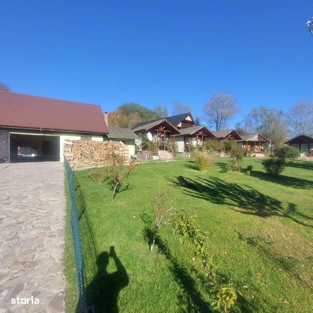 Afacere la cheie , Piteria Amicii Miei  -  Lepsa (Muntii Vrancei) - Imagine principală: 4/14