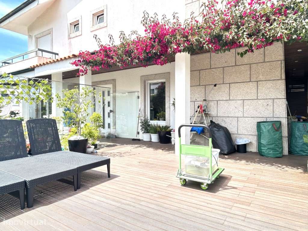 Moradia T3 + Escritório na Maia - Conforto, Privacidade e Sofisticação-5