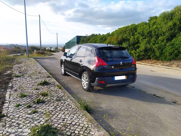 Peugeot 3008 2.0 HDi Hybrid4 90g - 11