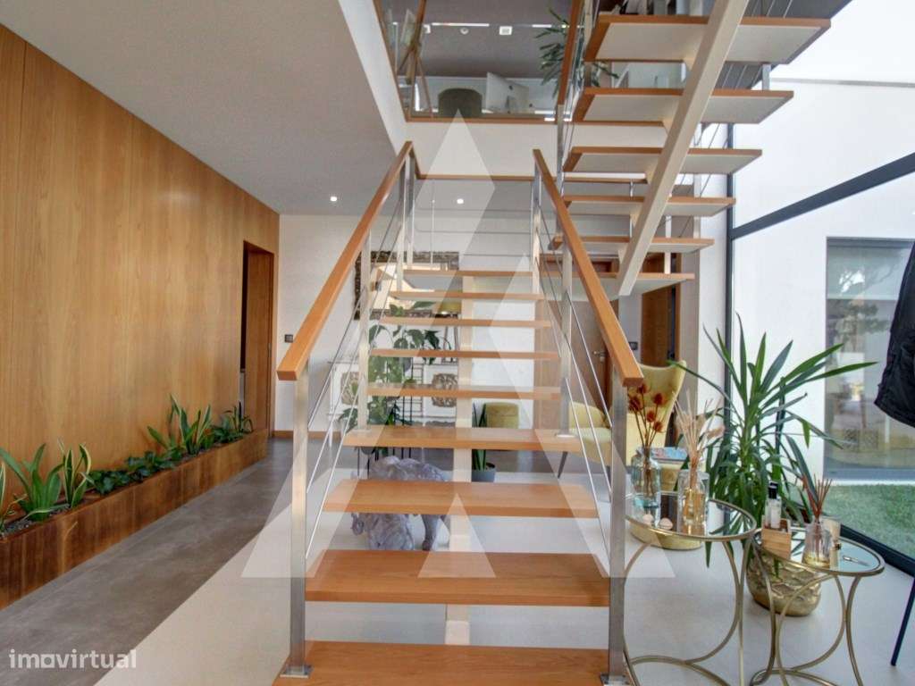 Moradia T4 de Luxo em Oliveira do Bairro-18