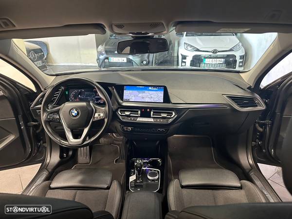 BMW 118 i Line Sport Auto - 41