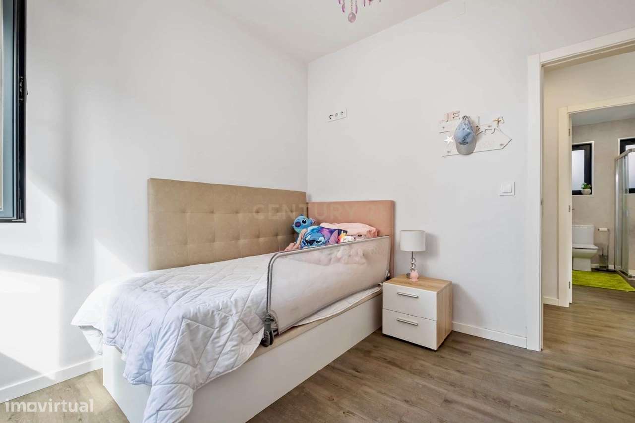 Andar de Moradia T3 com Grande Zona de Churrasco – Madalenas, Funchal-8