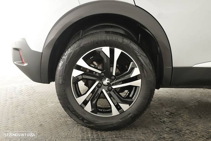 Peugeot 2008 1.2 PureTech Allure - 4