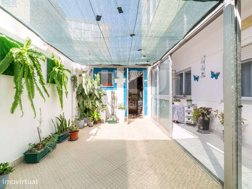 FANTÁSTICO APARTAMENTO T3 C/ TERRAÇO E ELEVADOR CENTRO MONTIJO-17