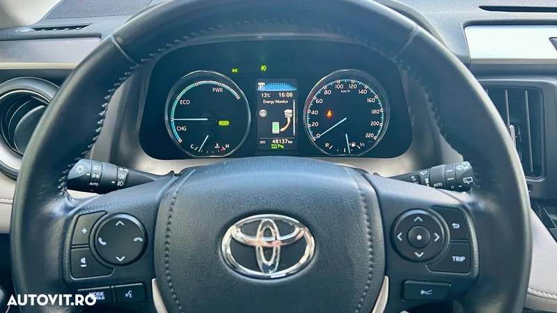 Toyota RAV4 2.5 Hybrid VVT-iE 4x4 Luxury - 3