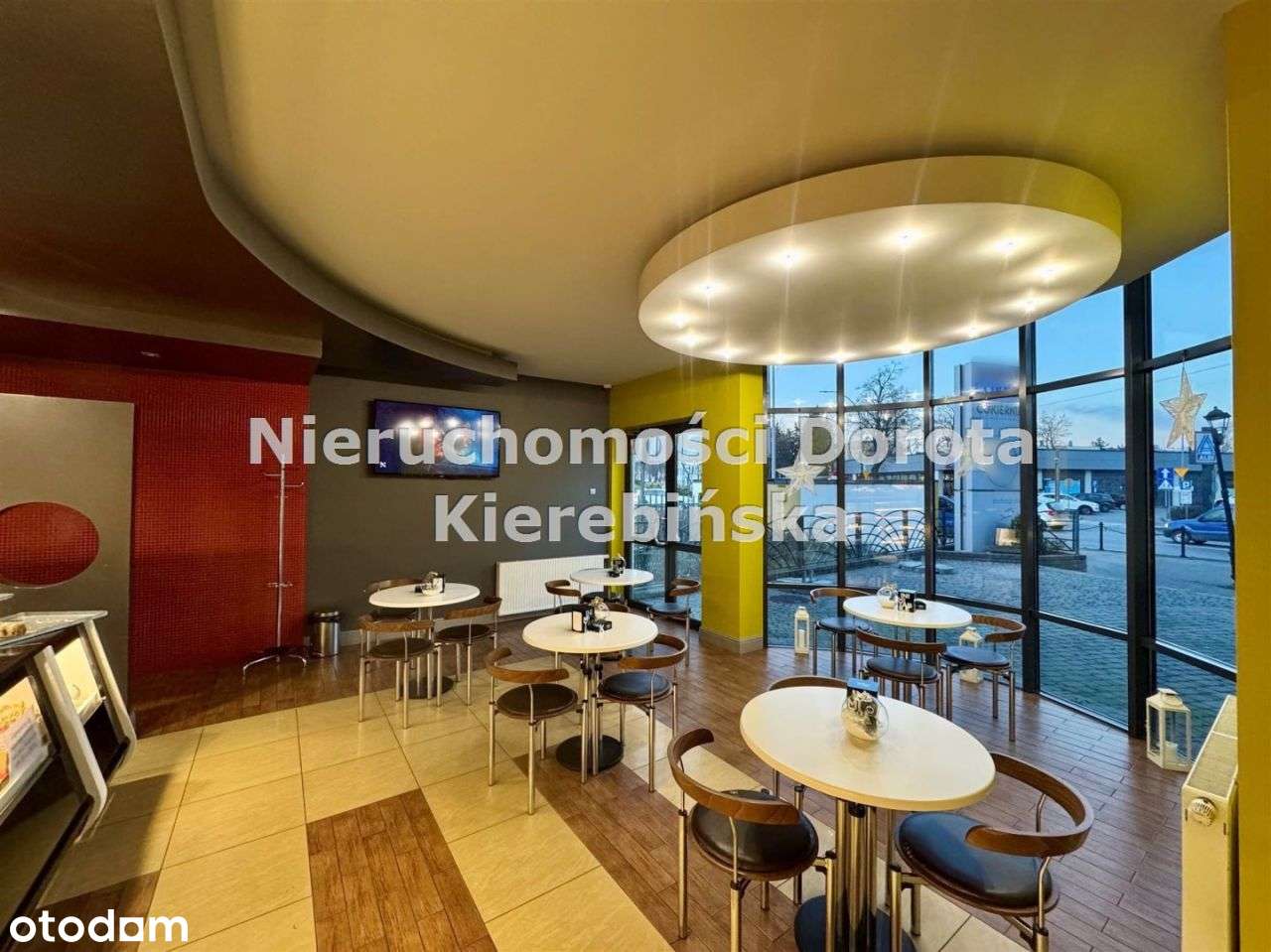 Przestronny lokal usługowy w centrum miasta. - Pełny obrazek: 4/6