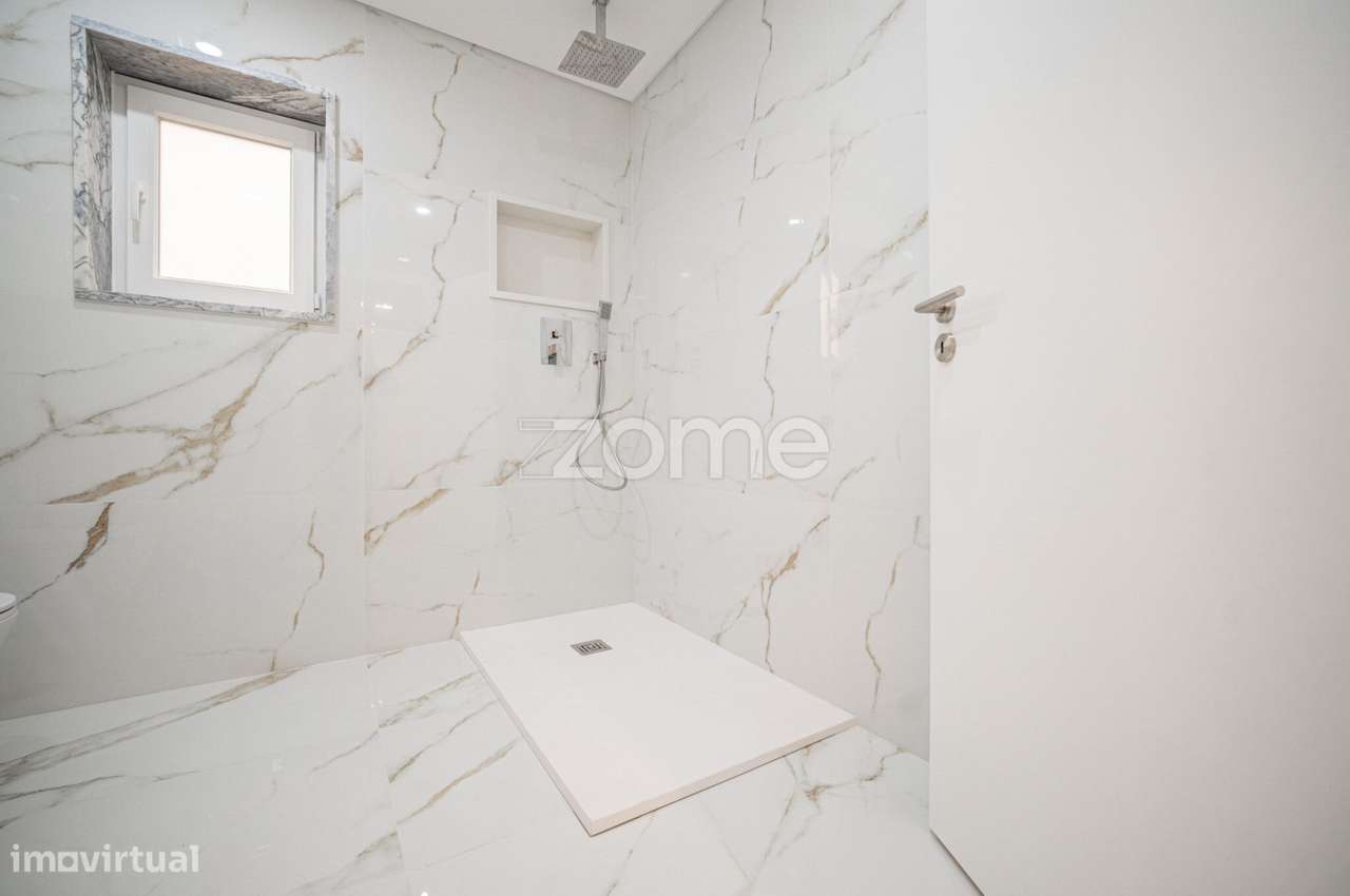 Moradia T3 com 6 assoalhadas, nova, no Alto dos Gaios - Estoril-11