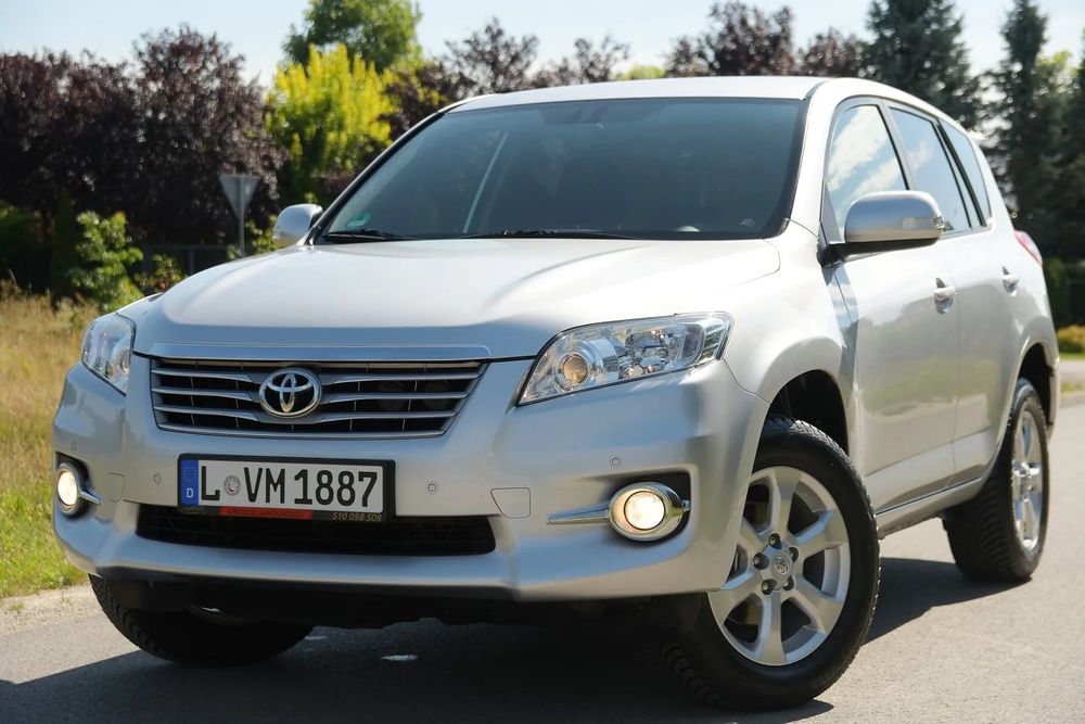 Toyota Rav4 III (2006-2012) 2.0 VVT-i Prestige 2011
