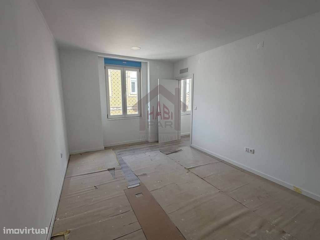 Excelente Moradia Renovada Centro Histórico de Salvaterra de Magos-23