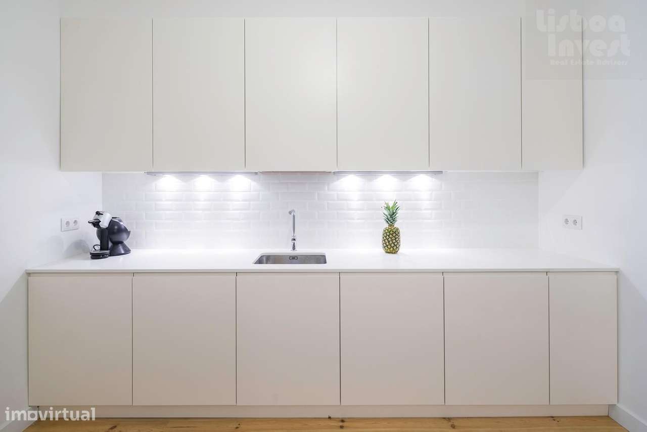 Apartamento T3 com AL na Baixa de Lisboa-13