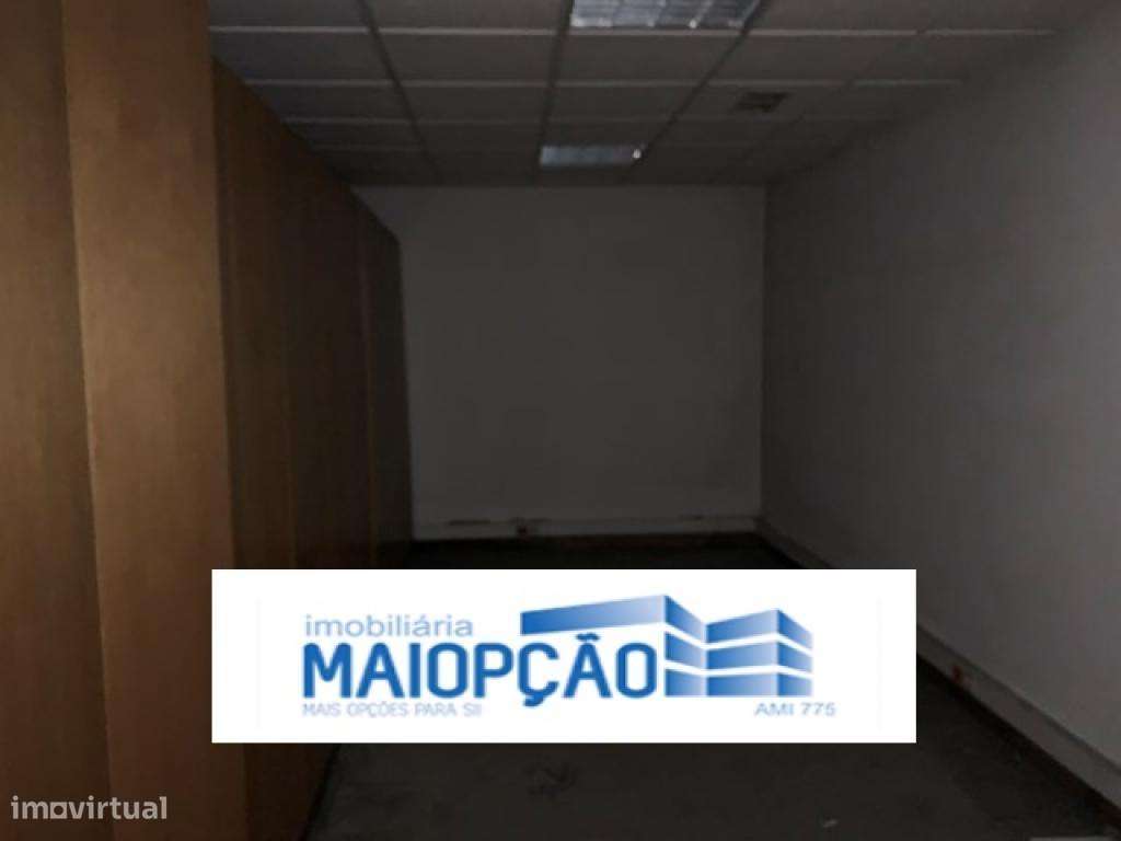 Loja em Santa Maria de Lamas - Grande imagem: 5/7