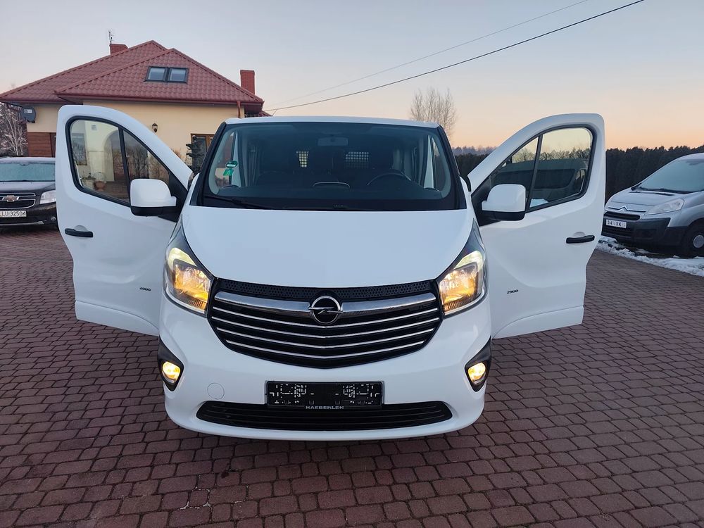 Opel Vivaro 2015