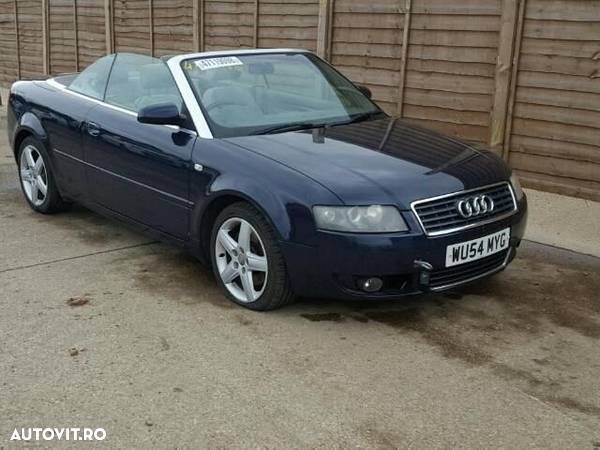 Dezmembrez Audi A4 Cabrio 2004 - 1