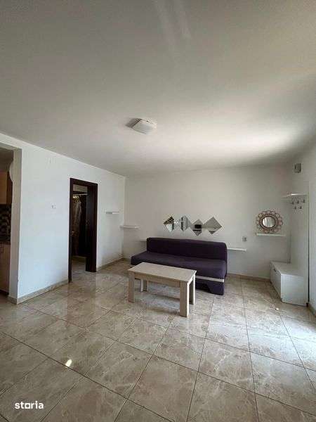 Inchiriez garsoniera - Imagine principală: 5/8