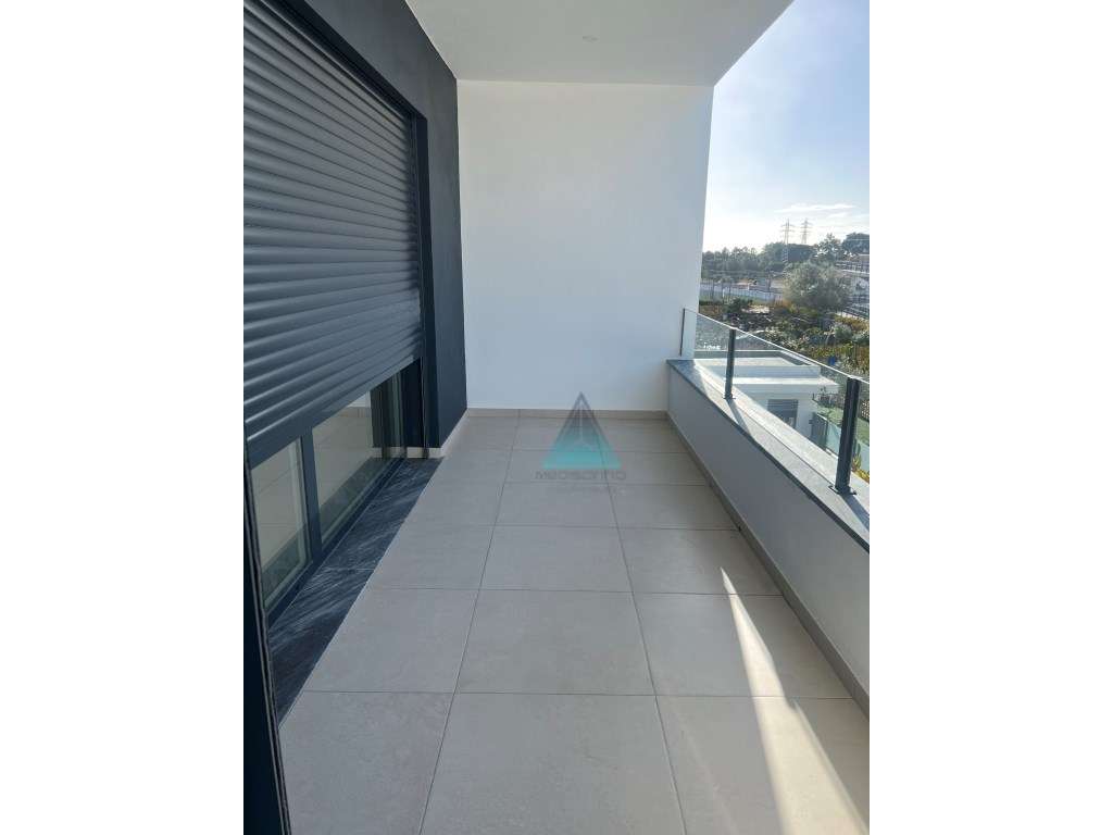 Moradia geminada T4 com excelentes acabamentos Quinta do Desembarga...-28