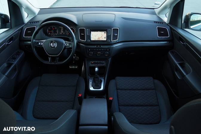Volkswagen Sharan 2.0 TDI DSG IQ.DRIVE - 6