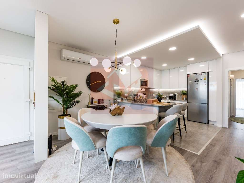 Apartamento T2 mobilado em Casal de Cambra-11