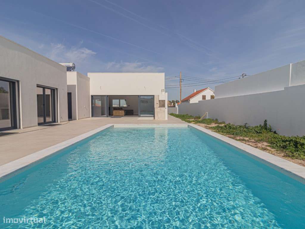 Moradia T4 Térrea com Piscina | Azeitão | Lote 750m²-14