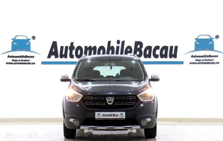 Dacia Lodgy 1.5 Blue dCi Stepway - 3