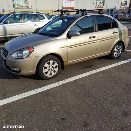 Hyundai Accent MC 1.4 DOHC GL FULL - 3