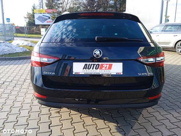 Skoda Superb 1.5 TSI ACT Ambition DSG - 7