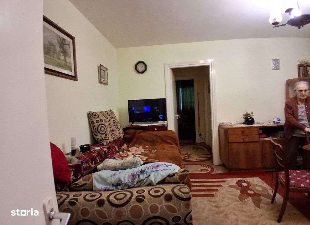 Apartament  3 camere Podu Ros , 70 metri, etaj 1 Cod:159608-11