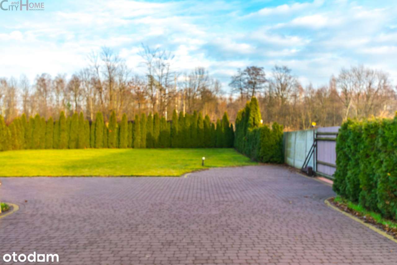 Wolnostojacy funkcjonalny dom 250m2 Białołęka-Henryków-17