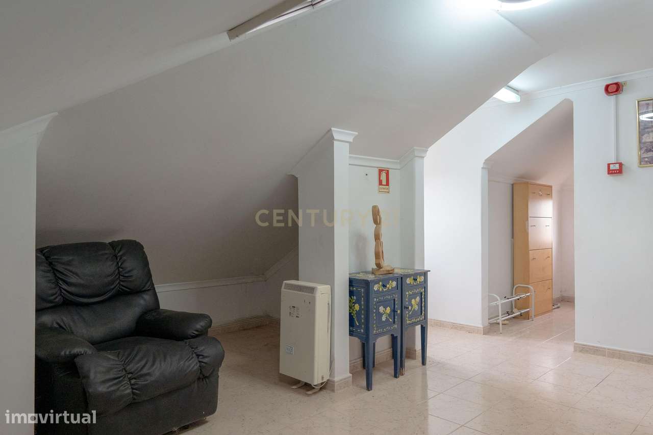 Espetacular Moradia T7 em Olhalvo, Alenquer-12