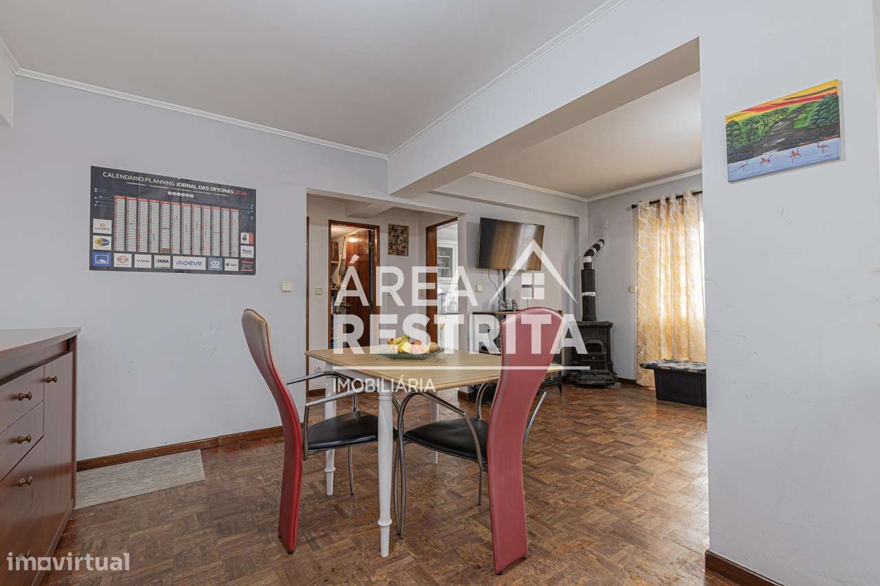 Apartamento T3 transformado em T2 no Seixal, Arrentela-26