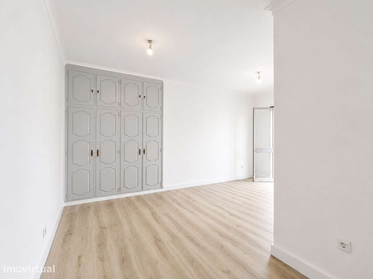 Apartamento T2 com garagem em Darque, Viana do Castelo-3
