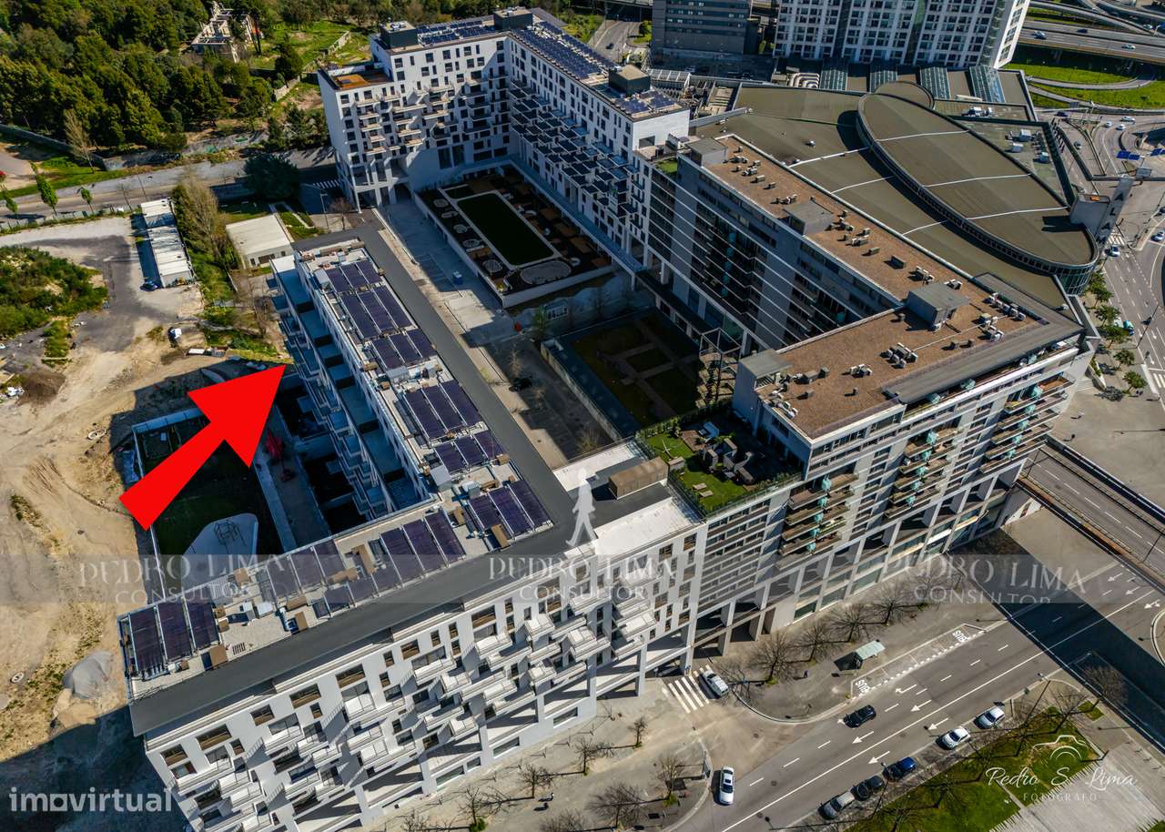 Para investidor | Vendido Mobilado e equipado | Condominio com Piscina-12