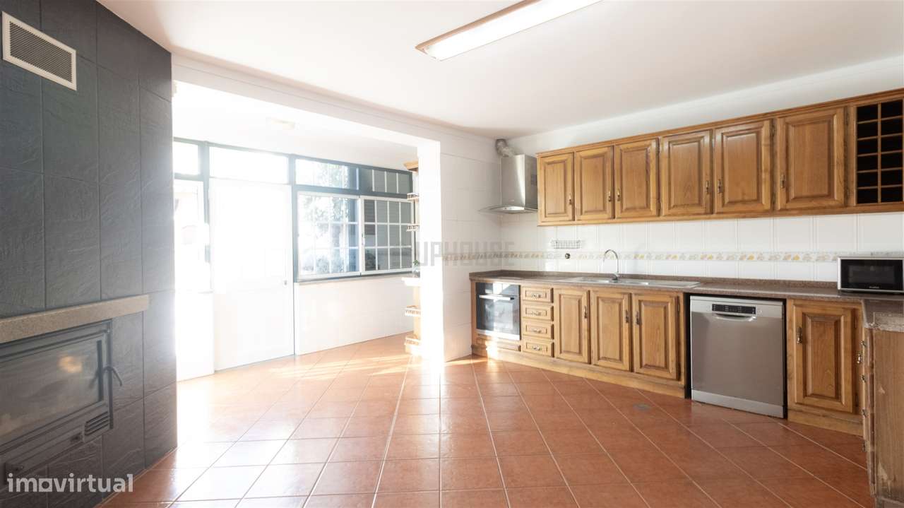 Moradia Geminada T3+1 – Viso Norte, Viseu - Grande imagem: 3/28