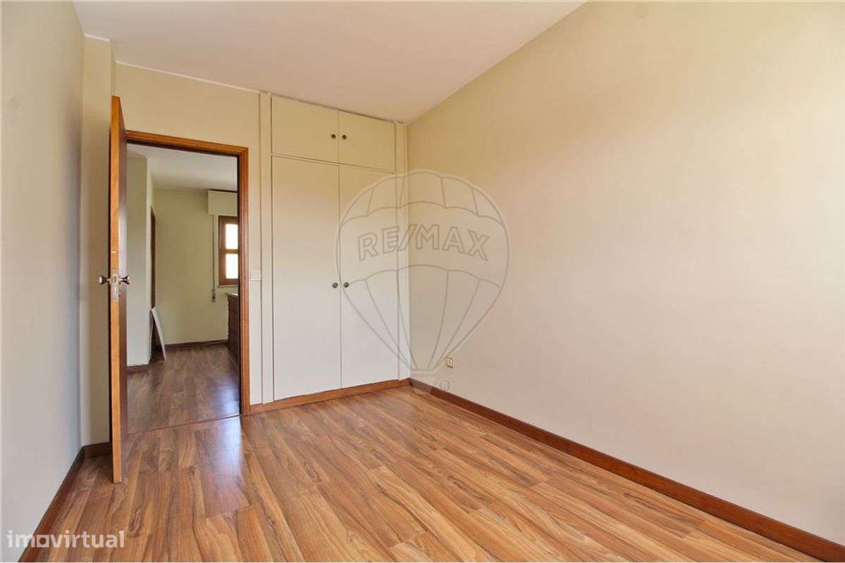 Moradia T3 - Quinta do Olho D´ Água - Esgueira-9