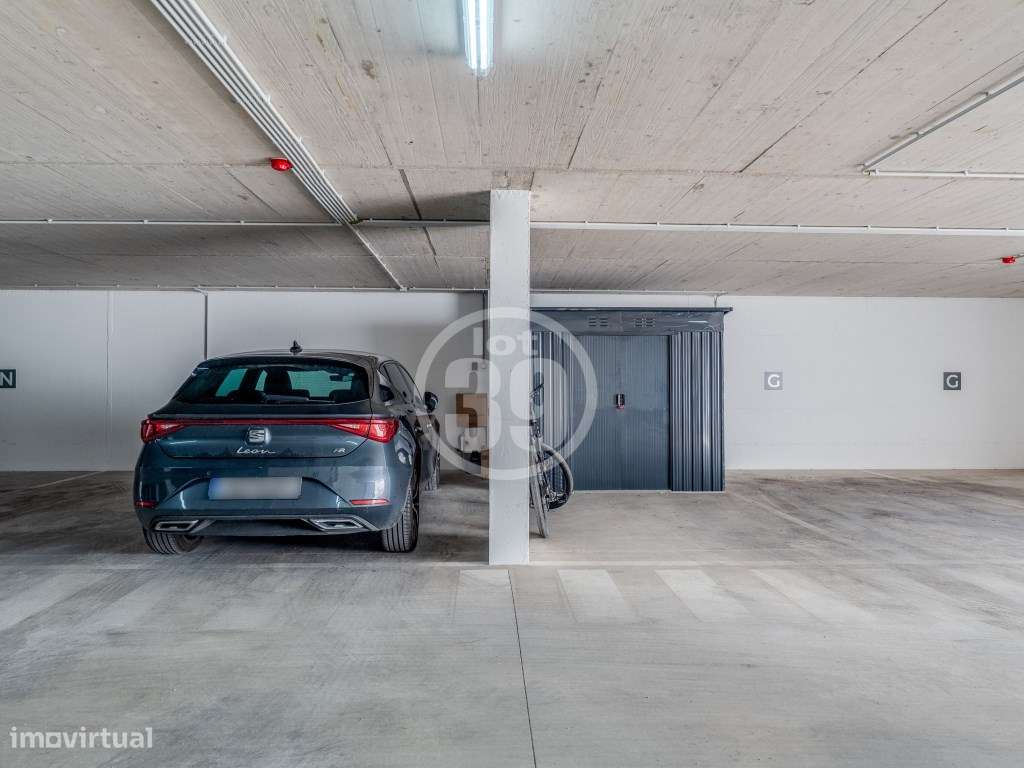 Apartamento T2 com piscina, Estacionamento Privativo, no Centro de ...-32