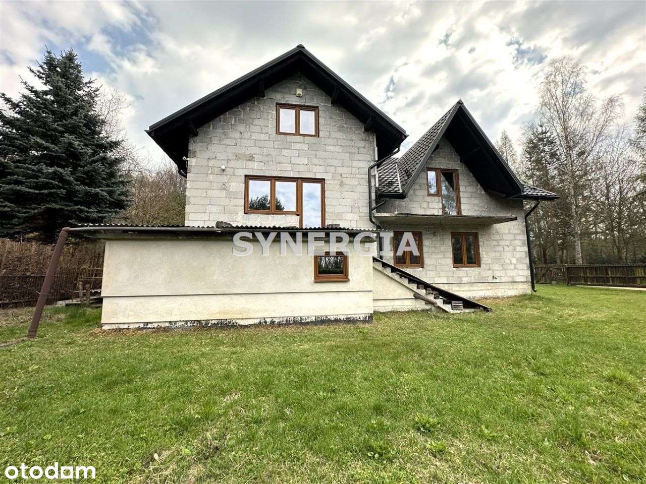 Dom w budowie, na kameralnym osiedlu-2