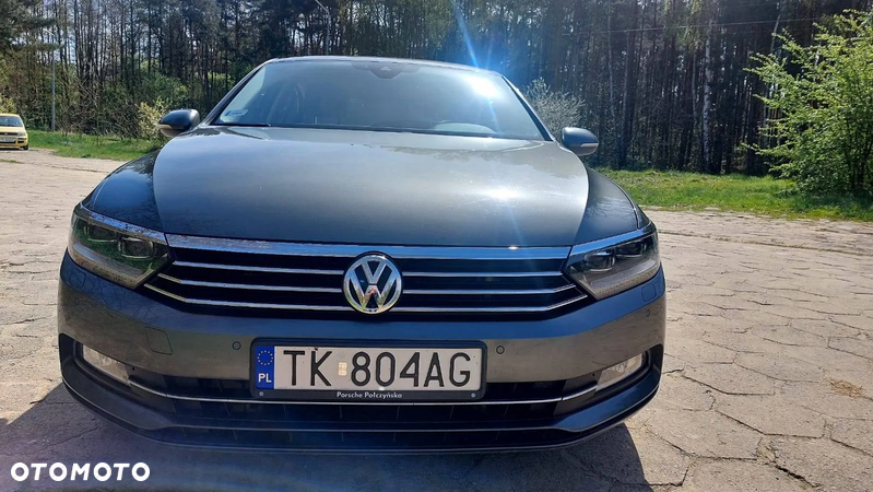 Volkswagen Passat 1.8 TSI BMT Comfortline - 10