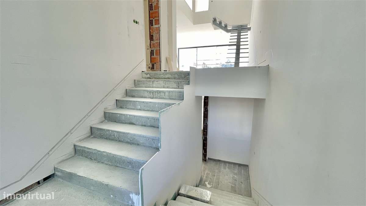 Moradia T3 novas em banda-Touguinhó-Vila do Conde-3