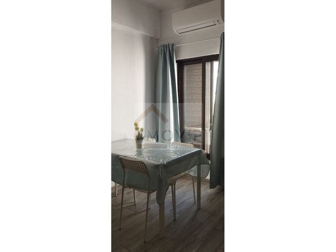 Vende-se T1 totalmente remodelado e mobilado-Monte gordo-3