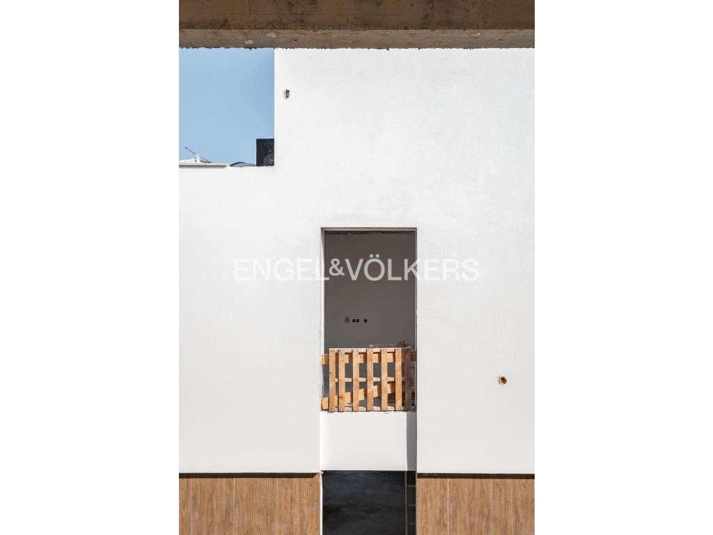 Moradia Exclusiva T5 em Alcochete-19