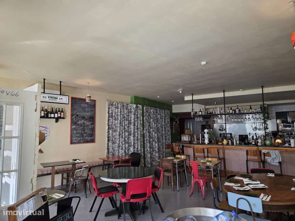 Espaço Comercial Junto ao Panteão-7