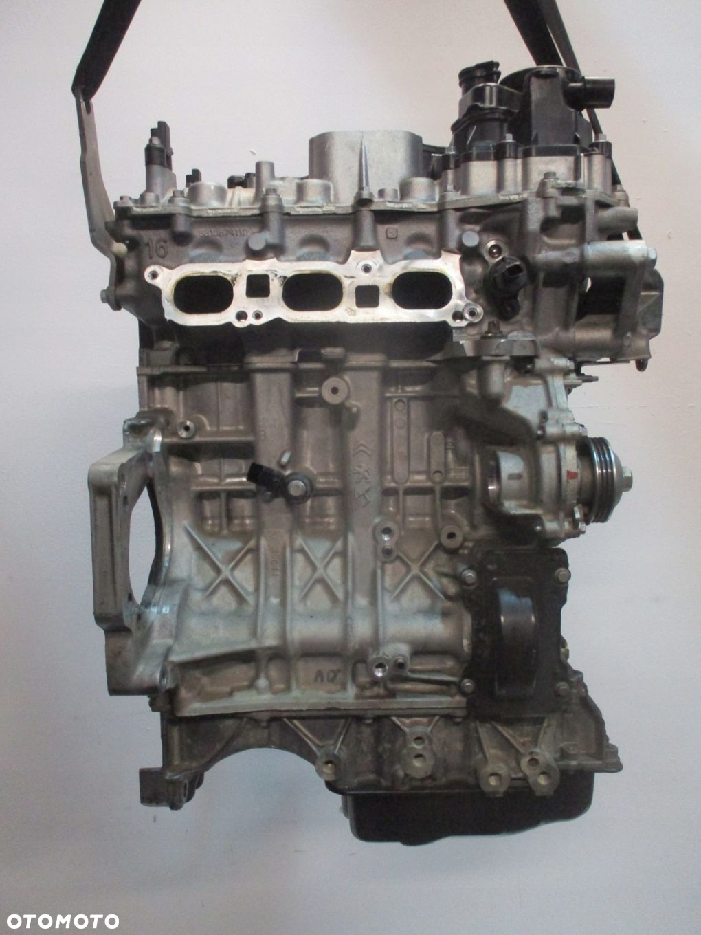Silnik motor PEUGEOT 208 II 1,2THP 10XVAP HN05 - 2