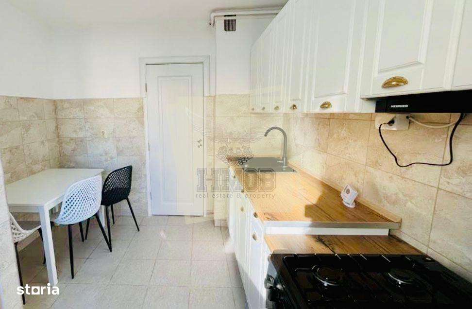 Apartament renovat etajul 2 cu 2 camere si balcon zona centrala - Imagine principală: 5/10