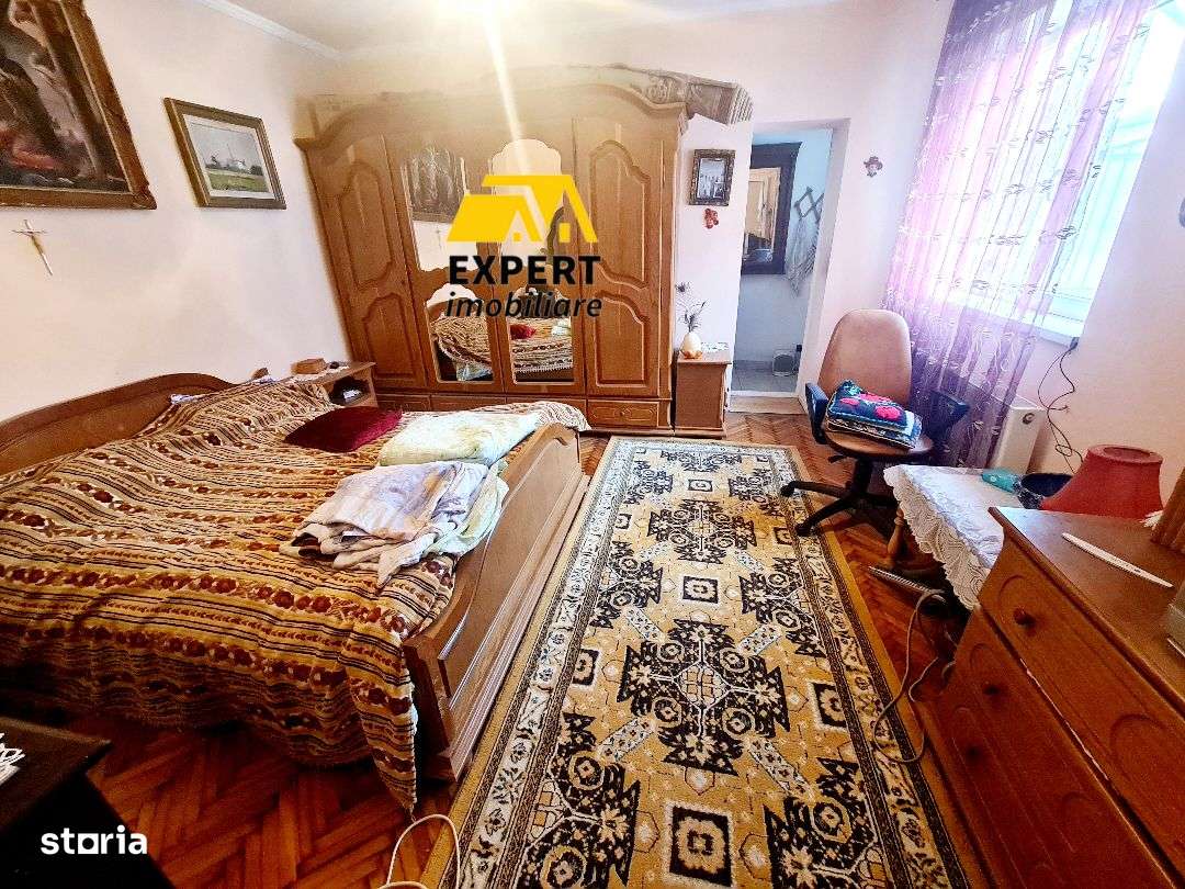 Casa Chercea , sup 600 mp, 5 camere caramida - Imagine principală: 5/12