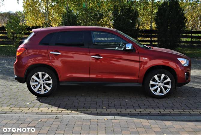 Mitsubishi Outlander - 13