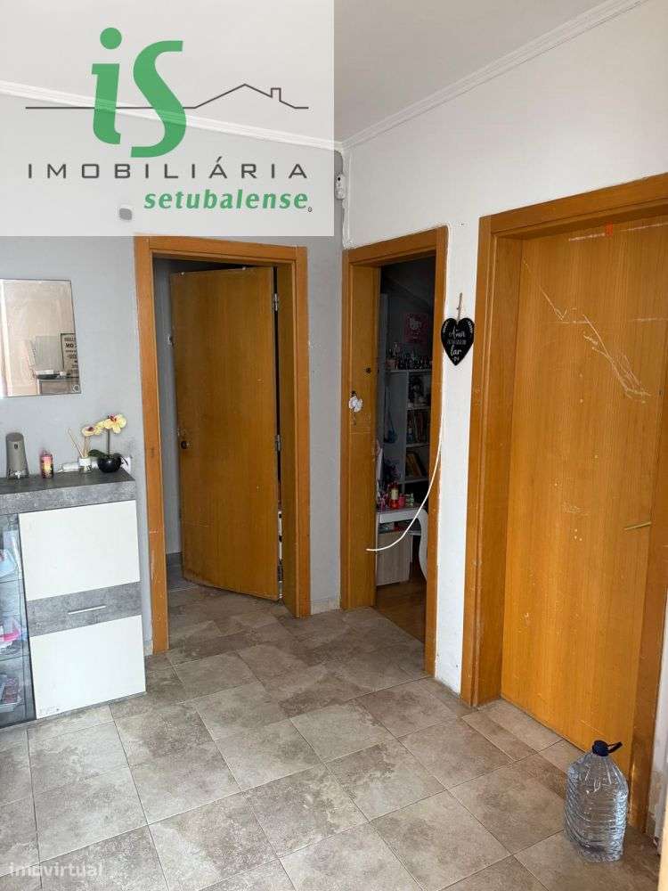 APARTAMENTO T3 NO MONTALVÃO EM SETÚBAL (3º ANDAR SEM ELEVADOR EXCEL-6