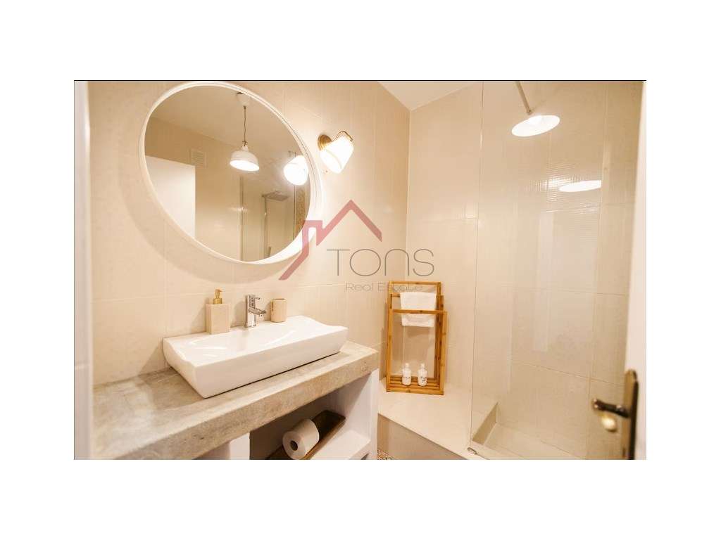 Apartamento T1 Remodelado com elevador em Quarteira, Loulé.-14