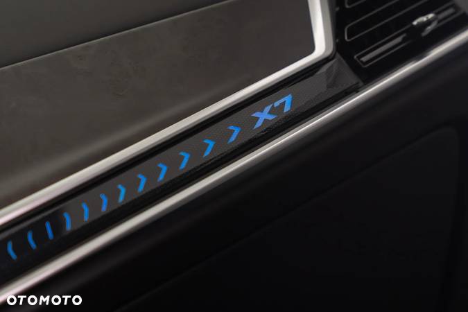 BMW X7 xDrive40d mHEV sport - 32